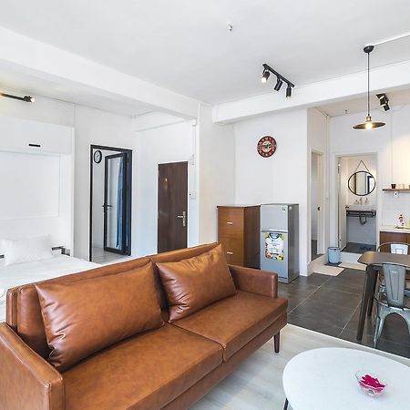 Scandinavian Apartment With Balcony In Bui Vien Ho Či Minovo Město Exteriér fotografie